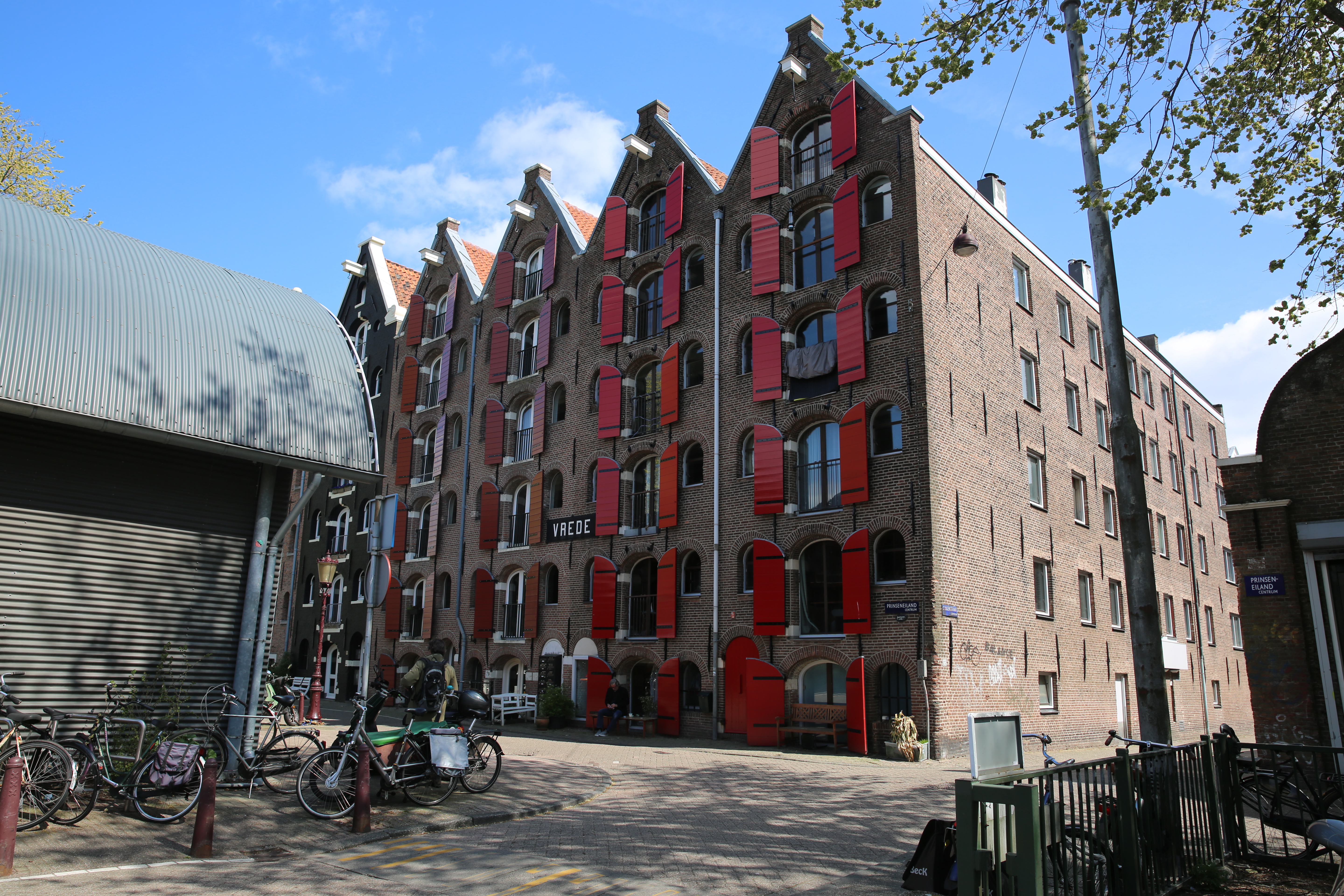 Amsterdam, Pakhuis Vrede